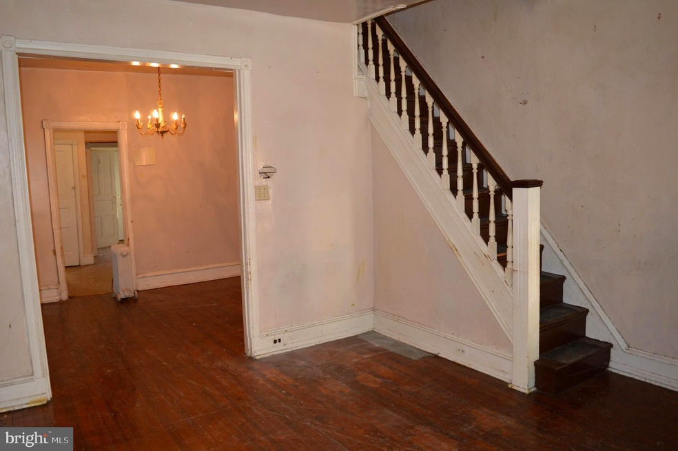 129 N Lindenwood St, Philadelphia, PA 19139 - photo 1