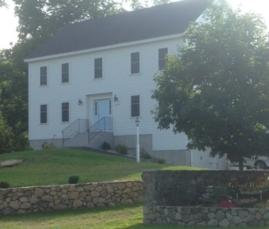 1550 Mammoth Rd, Dracut, MA 01826 - photo 1