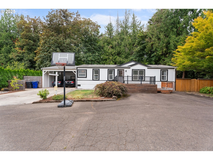 17649 S Greenfield Dr, Oregon City, OR 97045 - photo 1