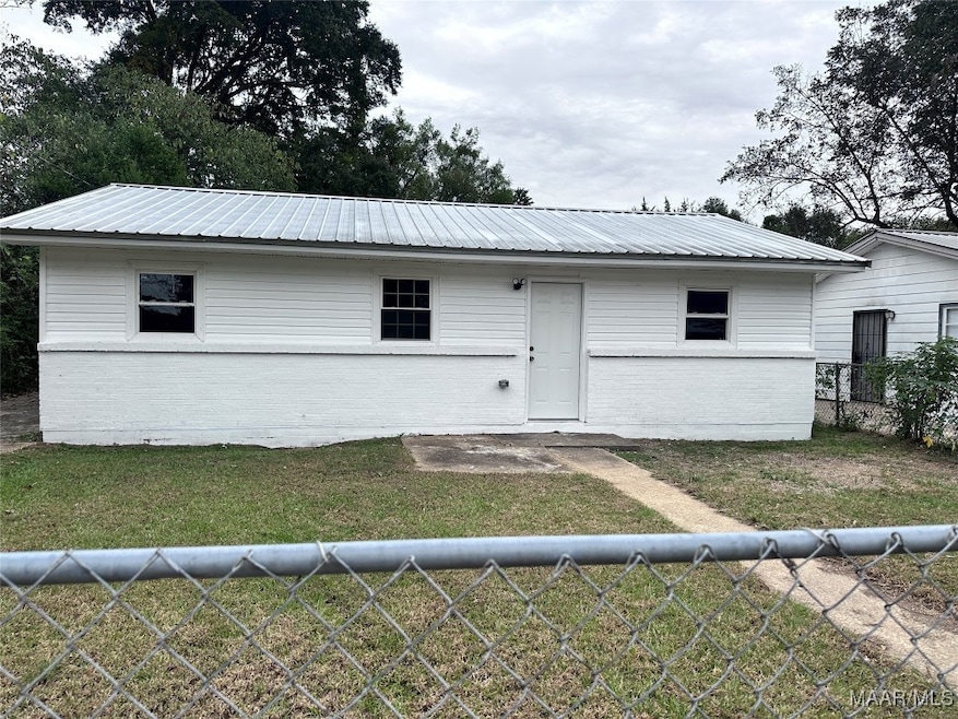 141 W Michigan Ave, Montgomery, AL 36110 - photo 1