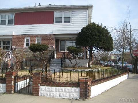 46-07 189th St, Flushing, NY 11358 - photo 1