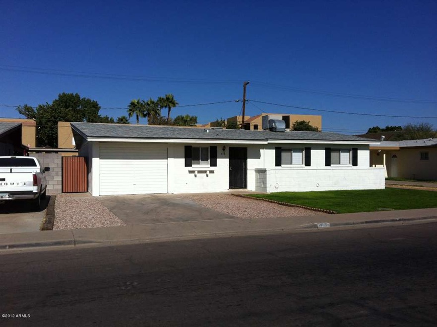 438 E Franklin Ave - Welcome Home