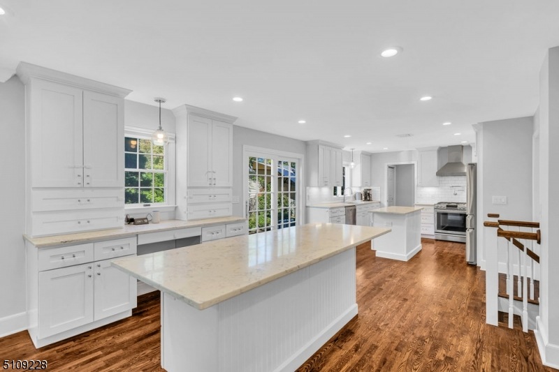 32 Gates Ave, Chatham, NJ 07928 - photo 1