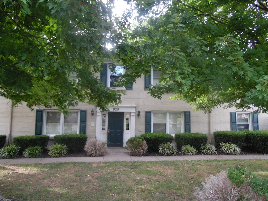 933 N Broadway unit 3, Lexington, KY 40505 - photo 1