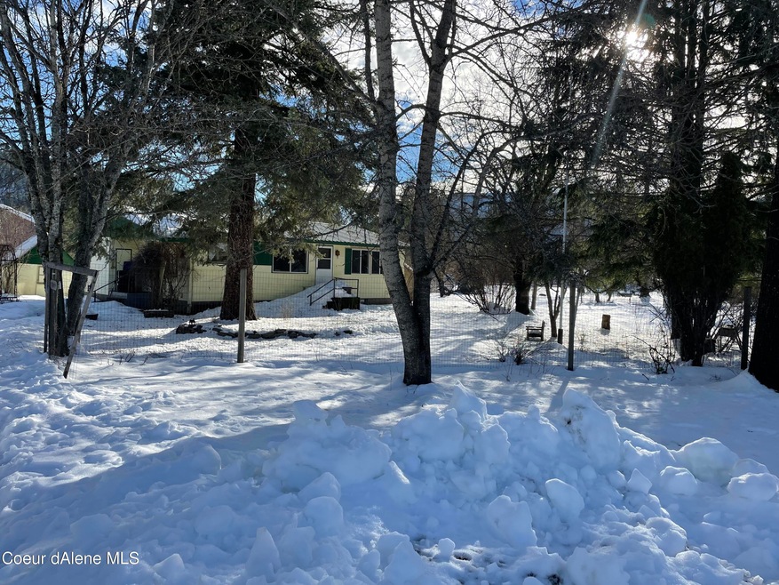 8 Bryan Dr