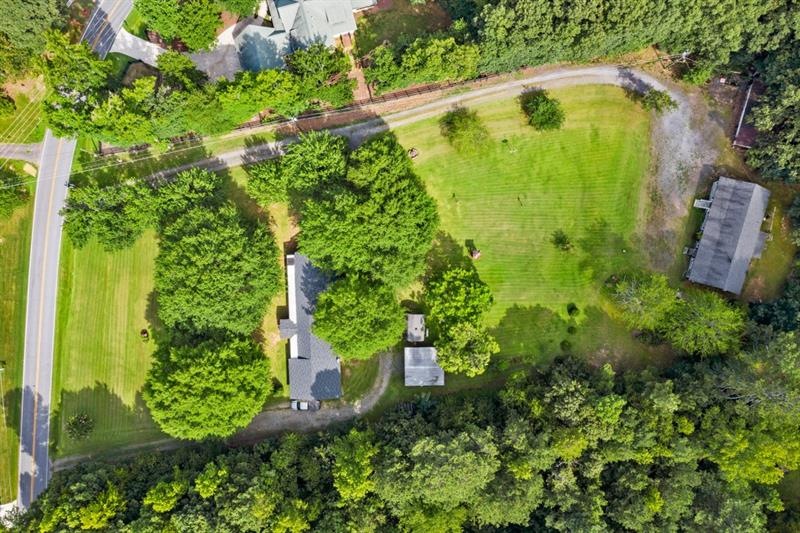 2.5 +/- acres in Lambert School District
