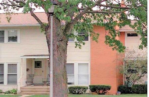 5557 Rockwood Ct unit R51, Columbus, OH 43229 - photo 1