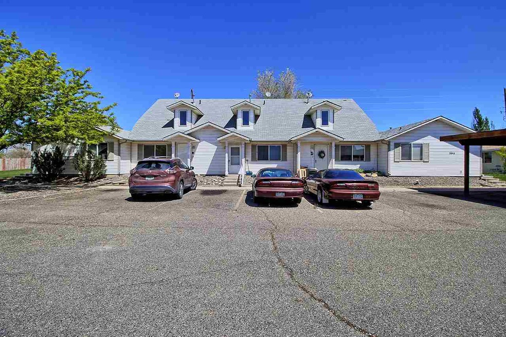 395 Sunnyside Ct unit B, Grand Junction, CO 81504 - photo 1