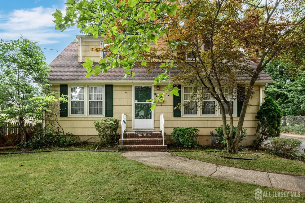 Sold $500,000 • Co-Listing Agent