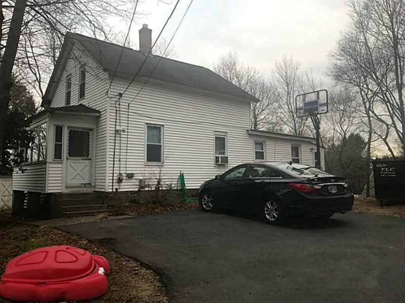 8 Aberdeen St, West Warwick, RI 02893 - photo 1