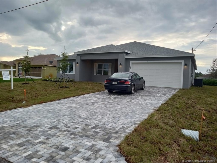 3013 SE Galt Cir, Port St. Lucie, FL 34984 - photo 1