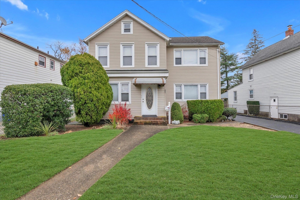 For Sale $949,000 • Co-Listing Agent