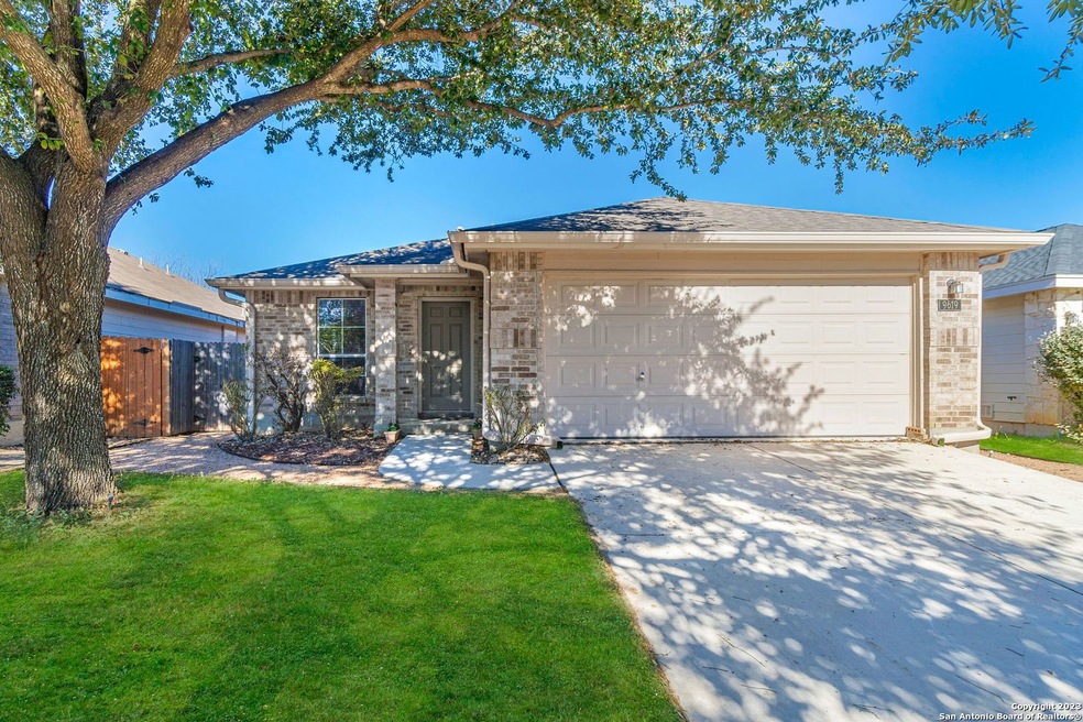 9619 Palomino Path, San Antonio, TX 78254 - photo 1