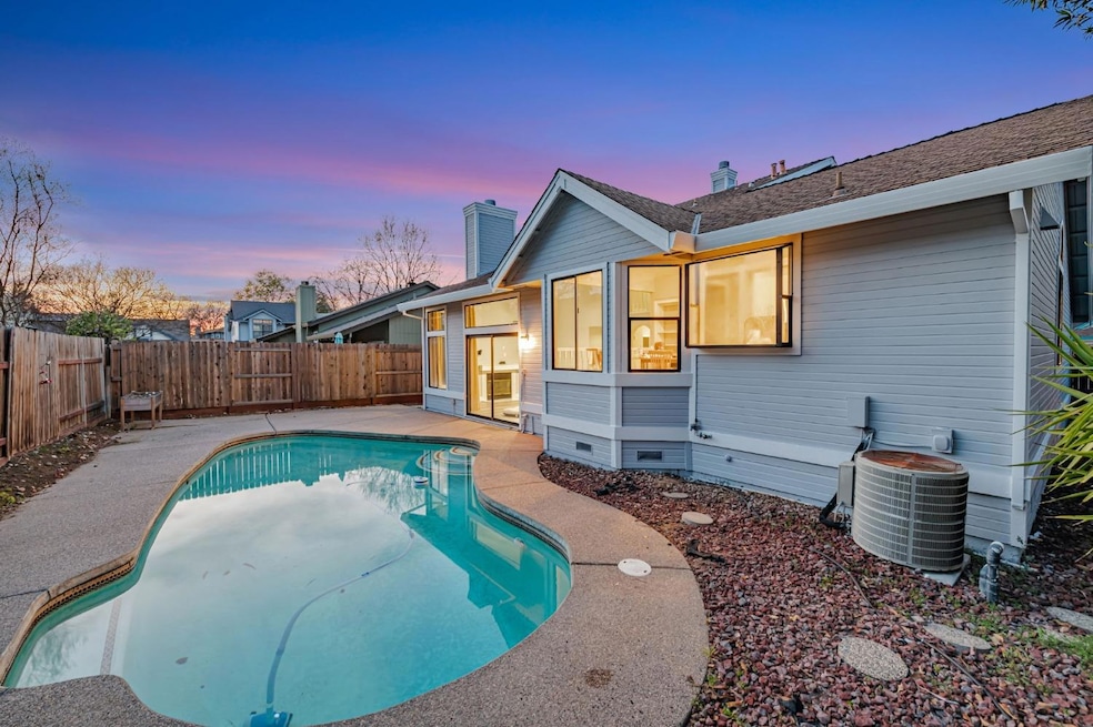 Sold $605,000 • Co-Listing Agent