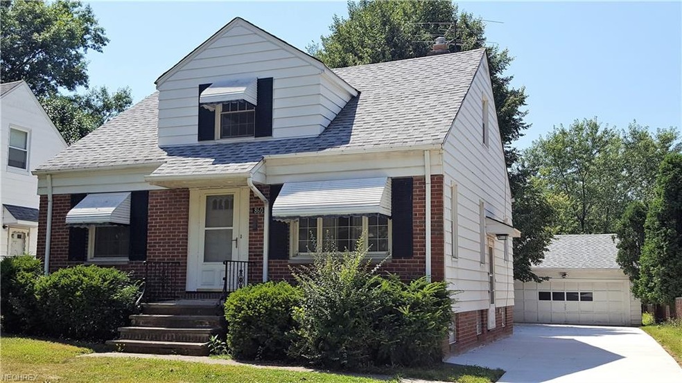 Welcome Home!  860 E. 237 St., Euclid, OH 44123