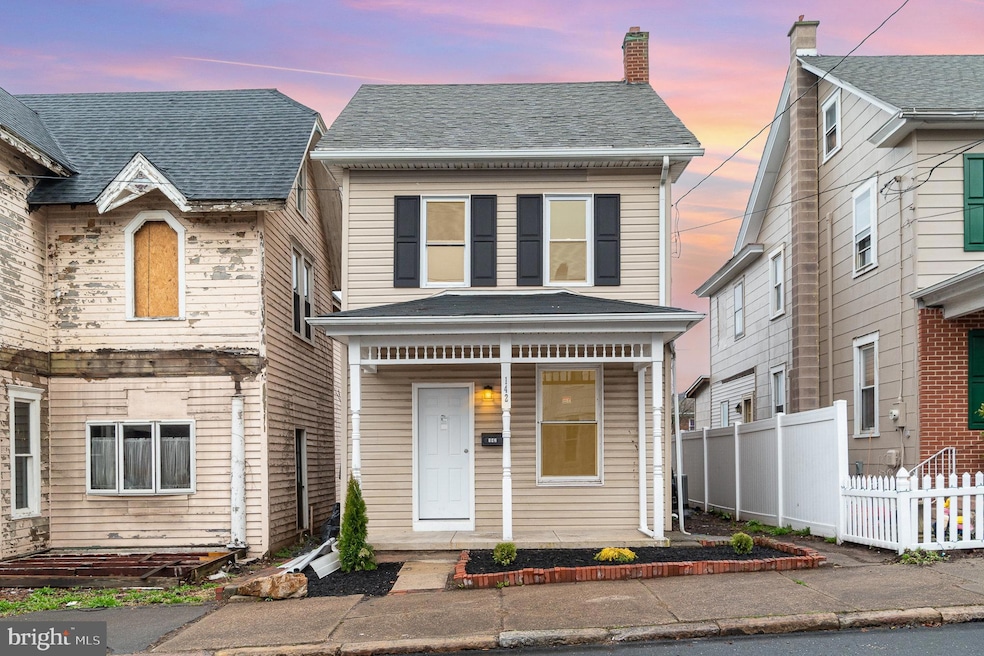 142 East St, Williamstown, PA 17098 - photo 1