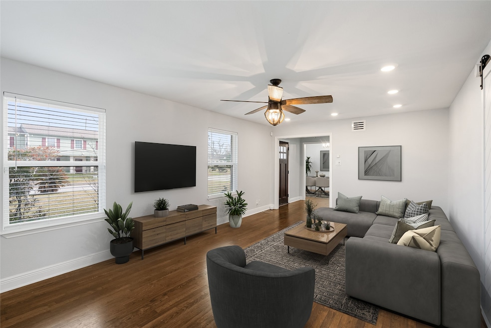 Welcome to 3240 Wentworth! This charming home is r
