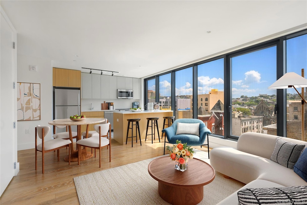 44 Hudson St unit 912, Yonkers, NY 10701 - photo 1