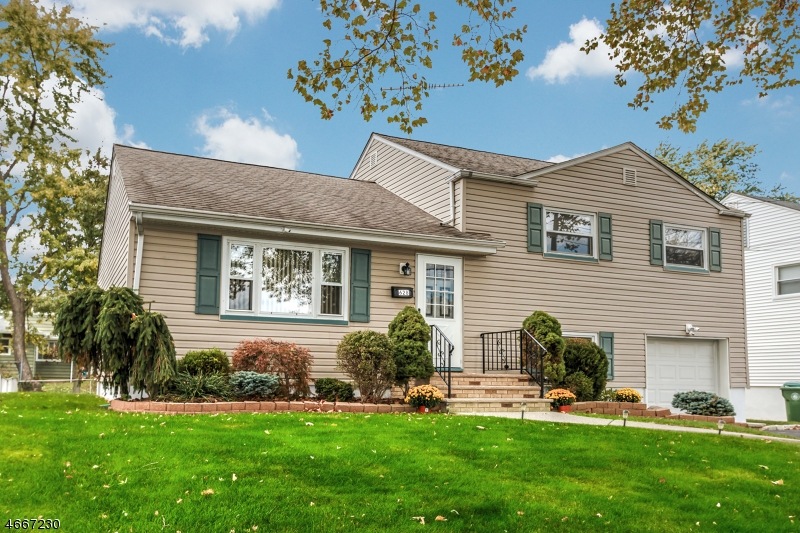 628 Exeter Rd, Linden, NJ 07036 - photo 1