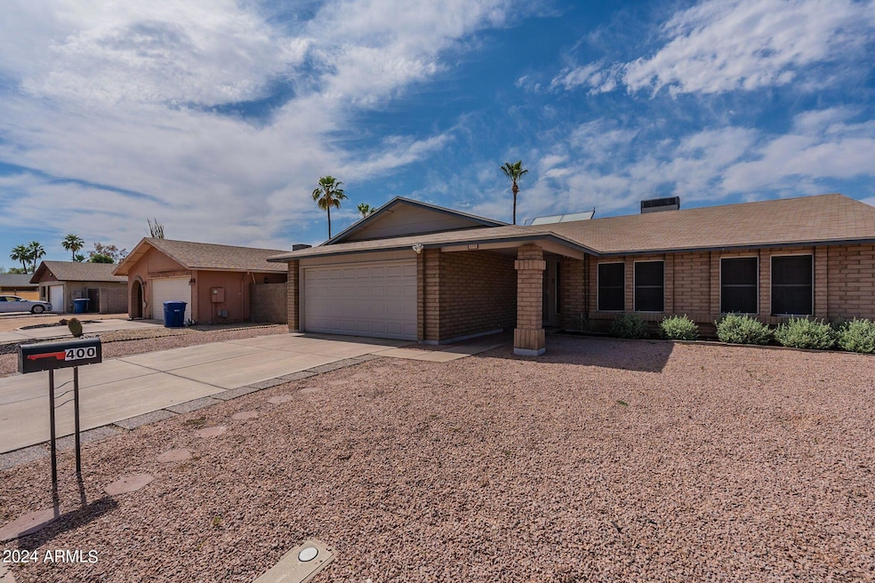 Front of Home3