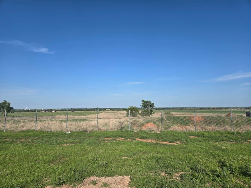 3507 Lois Ln, Lahoma, OK 73754 - photo 1