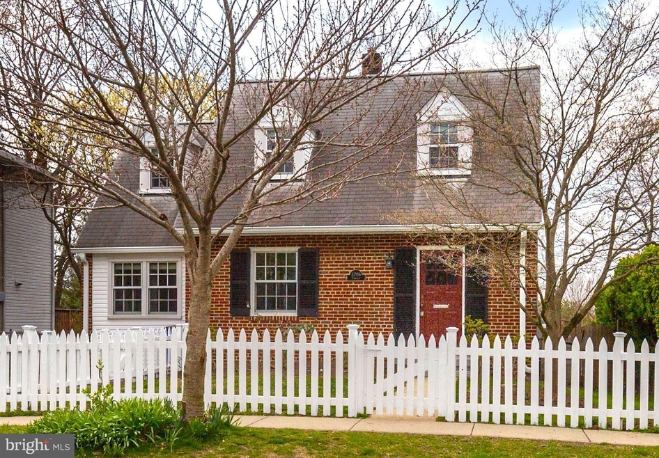 3706 Farragut Ave, Kensington, MD 20895 - photo 1