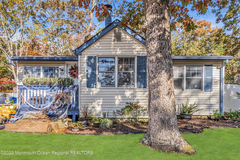 415 Shady Ln, Howell, NJ 07731 - photo 1