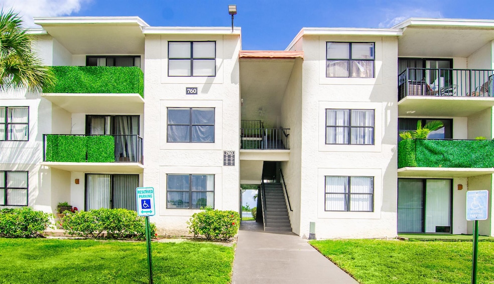 For Sale $200,000 • Co-Listing Agent