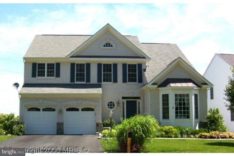 2810 Burrough Hill Ln, Woodbridge, VA 22191 - photo 1