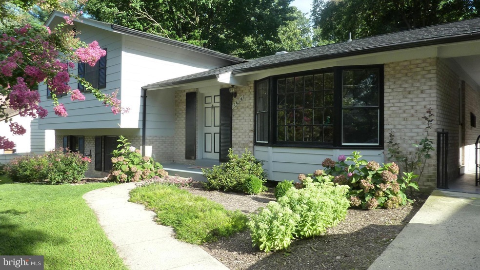 1816 Briggs Rd, Silver Spring, MD 20906 - photo 1
