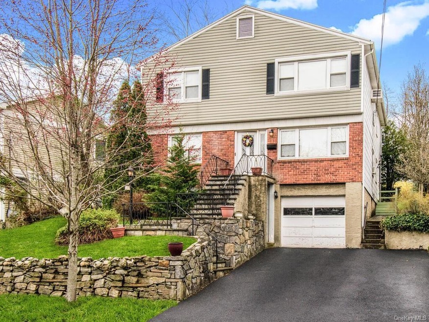 15 Young Place, Tuckahoe, NY 10707 - photo 1