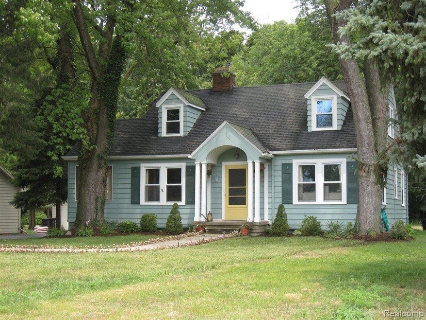 8558 Rucker