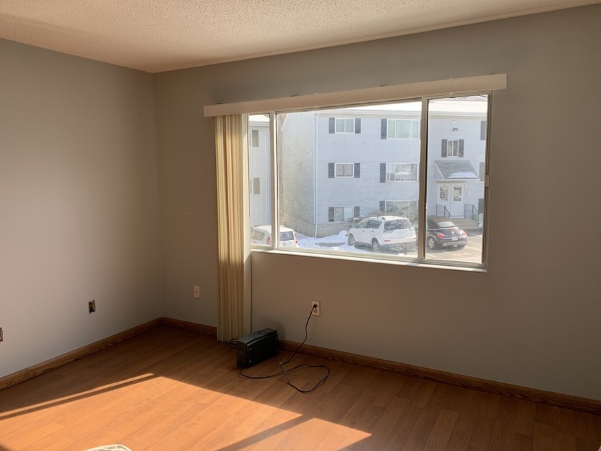 5455 N Main St unit 4D, Fall River, MA 02720 - photo 1