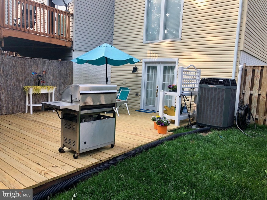 6872 Ducketts Ln, Elkridge, MD 21075 - photo 1