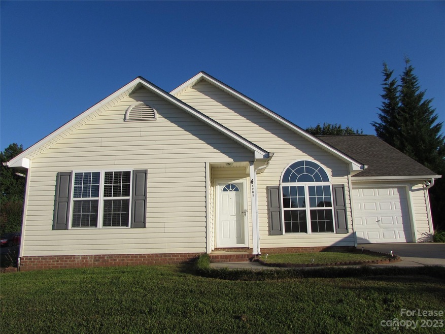 1701 Brookgreen Ave, Statesville, NC 28677 - photo 1