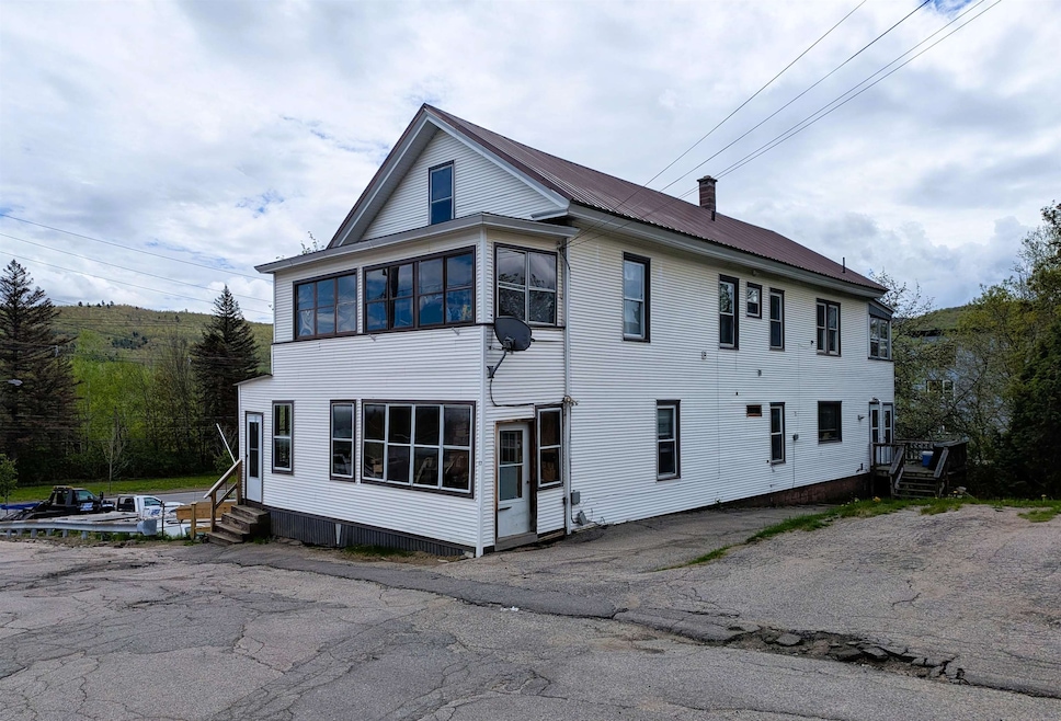 17 Hemlock Ln, Berlin, NH 03570 - photo 1