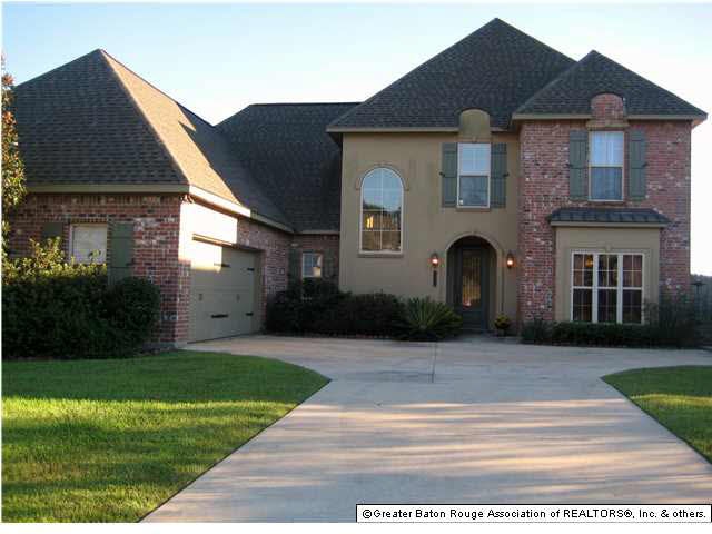 Front View of Home