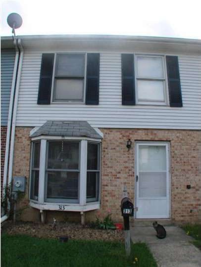 313 Thayer Ct, Newark, DE 19702 - photo 1