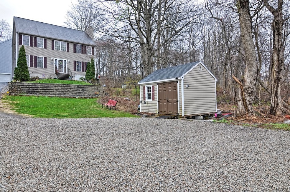 19 Grove St, Plainville, MA 02762 - photo 1