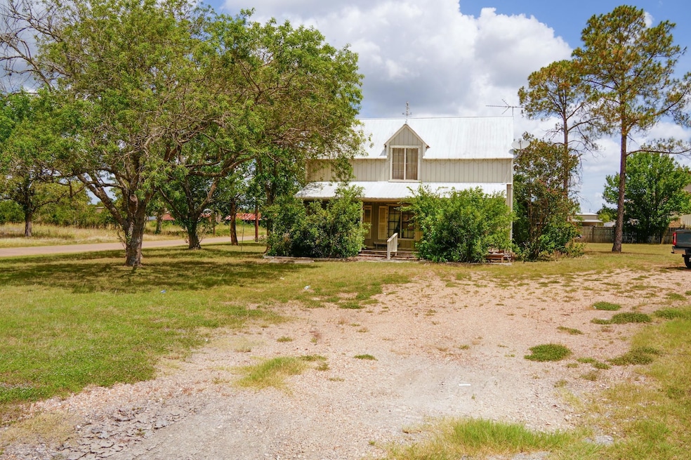 1400 Farm To Market Road 609, Flatonia, TX 78941 - photo 1