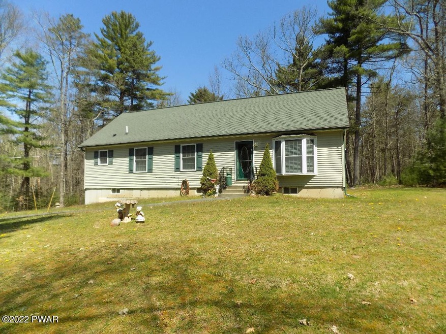 379 Long Meadow Rd, Milford, PA 18337 - photo 1