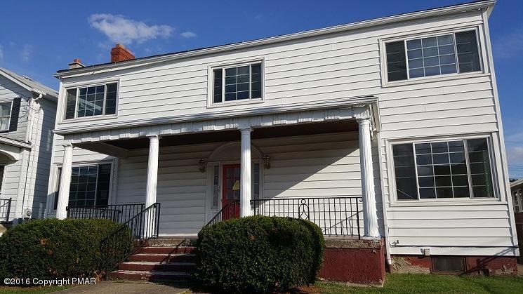 145 E Broad St, Nanticoke, PA 18634 - photo 1