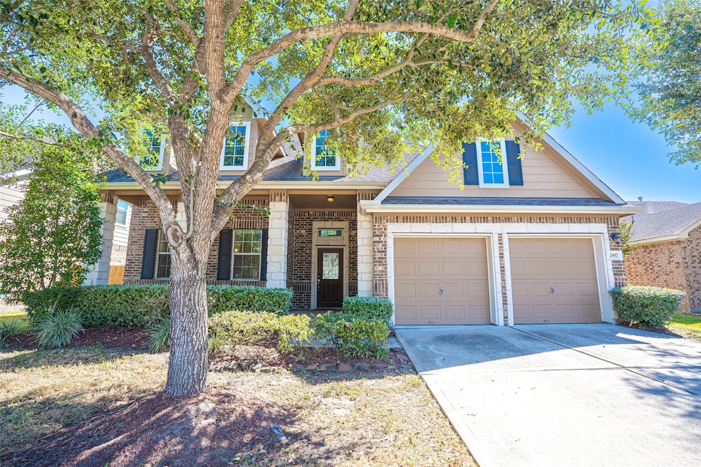 2817 Lost Maples Dr, Pearland, TX 77584 - photo 1