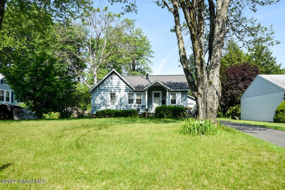 16 Brookview Ave, Delmar, NY 12054 - photo 1