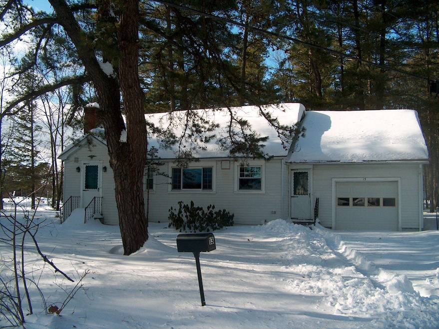 13 Thomas Street