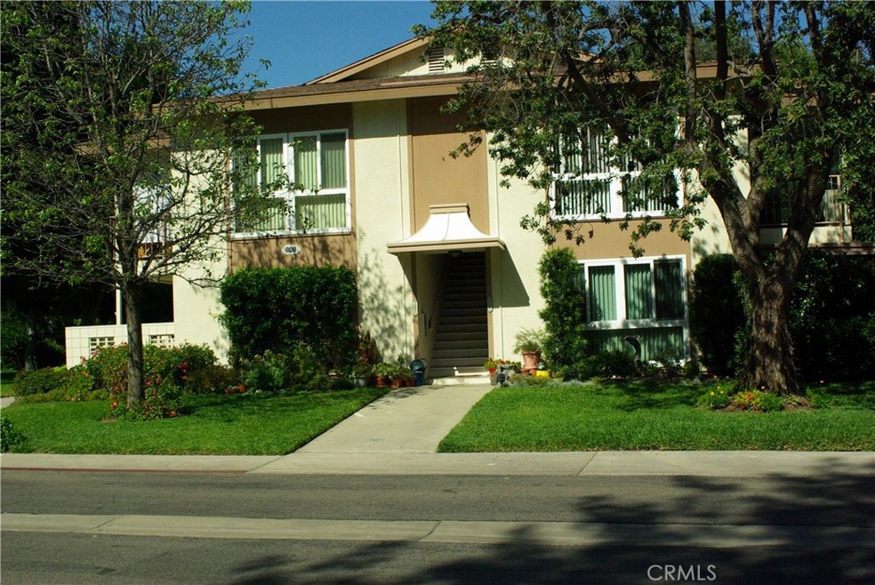 808 Ronda Mendoza unit O, Laguna Woods, CA 92637 - photo 1