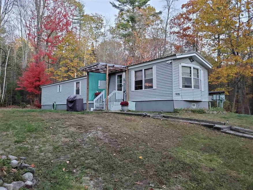 124 Cross Rd, Orange, NH 03741 - photo 1