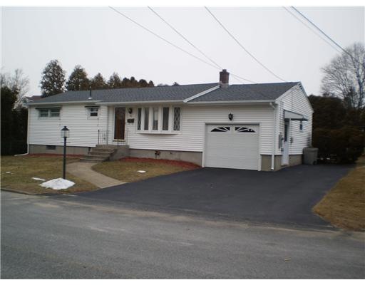 1 Ledgemont Ct, West Warwick, RI 02893 - photo 1