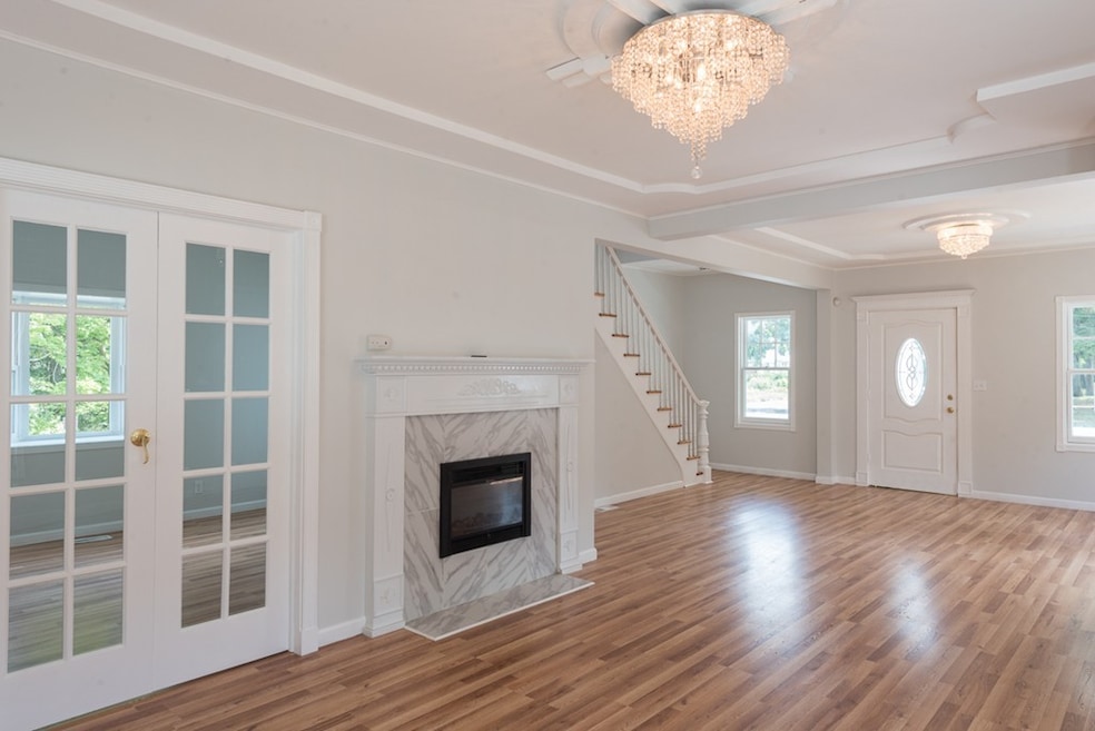 124 Myrtle St, Indian Orchard, MA 01151 - photo 1