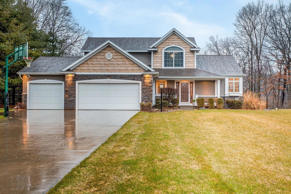 57377 Karington Ct, Elkhart, IN 46516 - photo 1